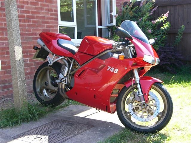 Dont know if i prefer the Brembo wheels to Marchesini?