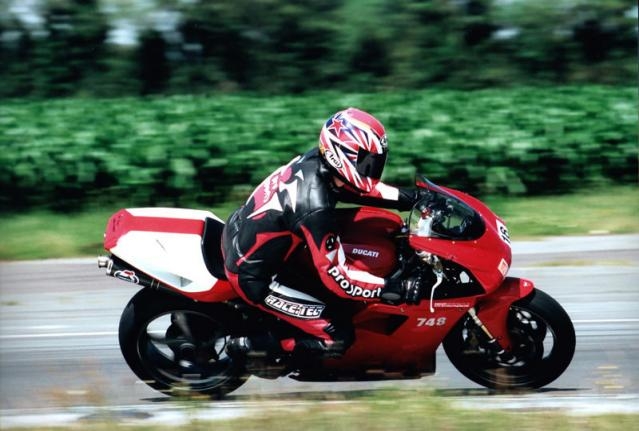 First trackday on the 748 ... what a n00b!
