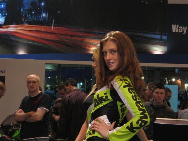 This lady obviously likes guys in DSC T shirts ;-)